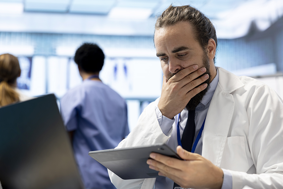 Chi risponde se l'IA sbaglia diagnosi?