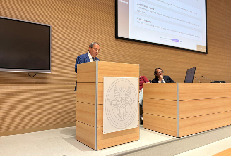 Anelli al XXI Congresso annuale COLMED
