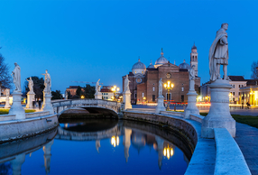 Implantologia digitale: il futuro prende forma a Padova Padova