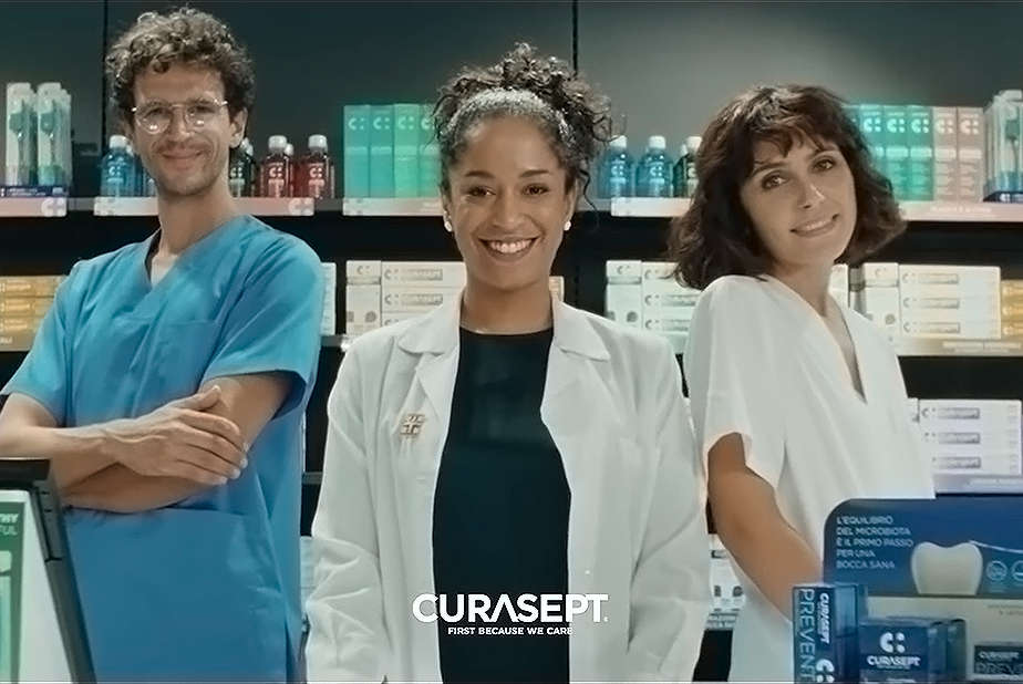 dentisti e igienisti spot Curasept