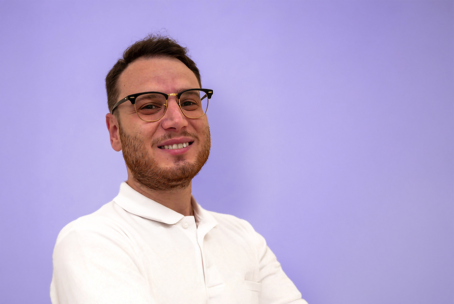 Lumoral: approccio fotodinamico e microbiologico per il controllo delle infezioni orali Dr. Antonio Sarnataro