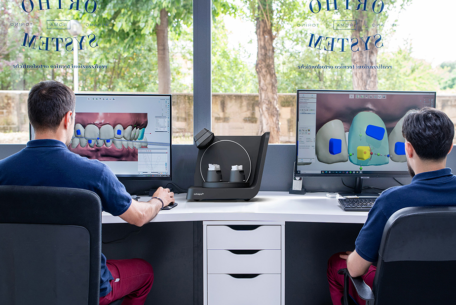 AI e competenze: sinergia essenziale tra ortodontista e tecnico Tecnici Orthosystem Roma