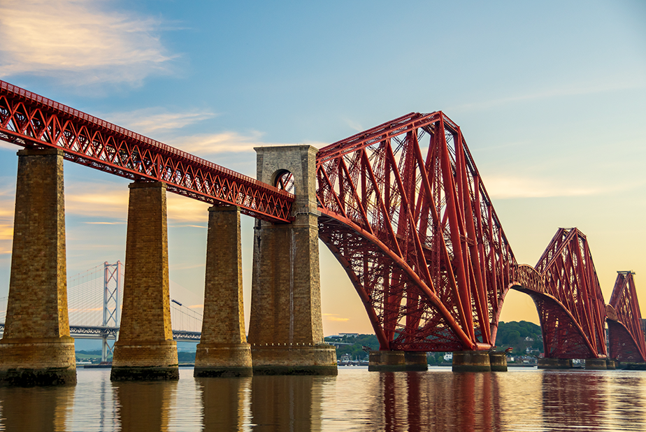 Forth Bridge in Scozia