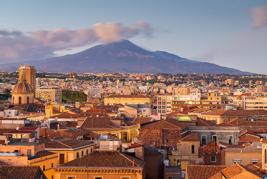 A Catania il XIII Congresso Odontostomatologico del Mediterraneo: confronto sul futuro della professione Catania