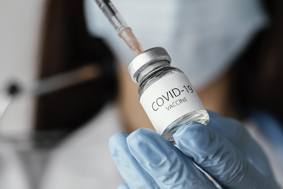 Odontoiatra sospesa per mancata vaccinazione Covid: il TAR chiude il ricorso senza entrare nel merito vaccino COVID-19